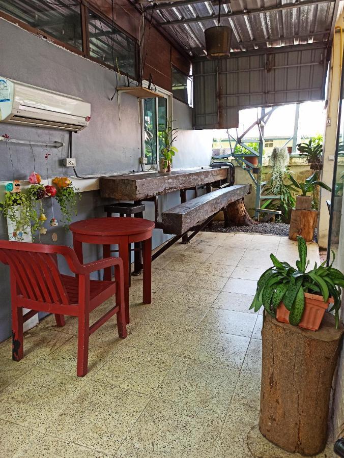 Nai Yang Beach Nu Phuket Airport Resident 1 B&B 외부 사진