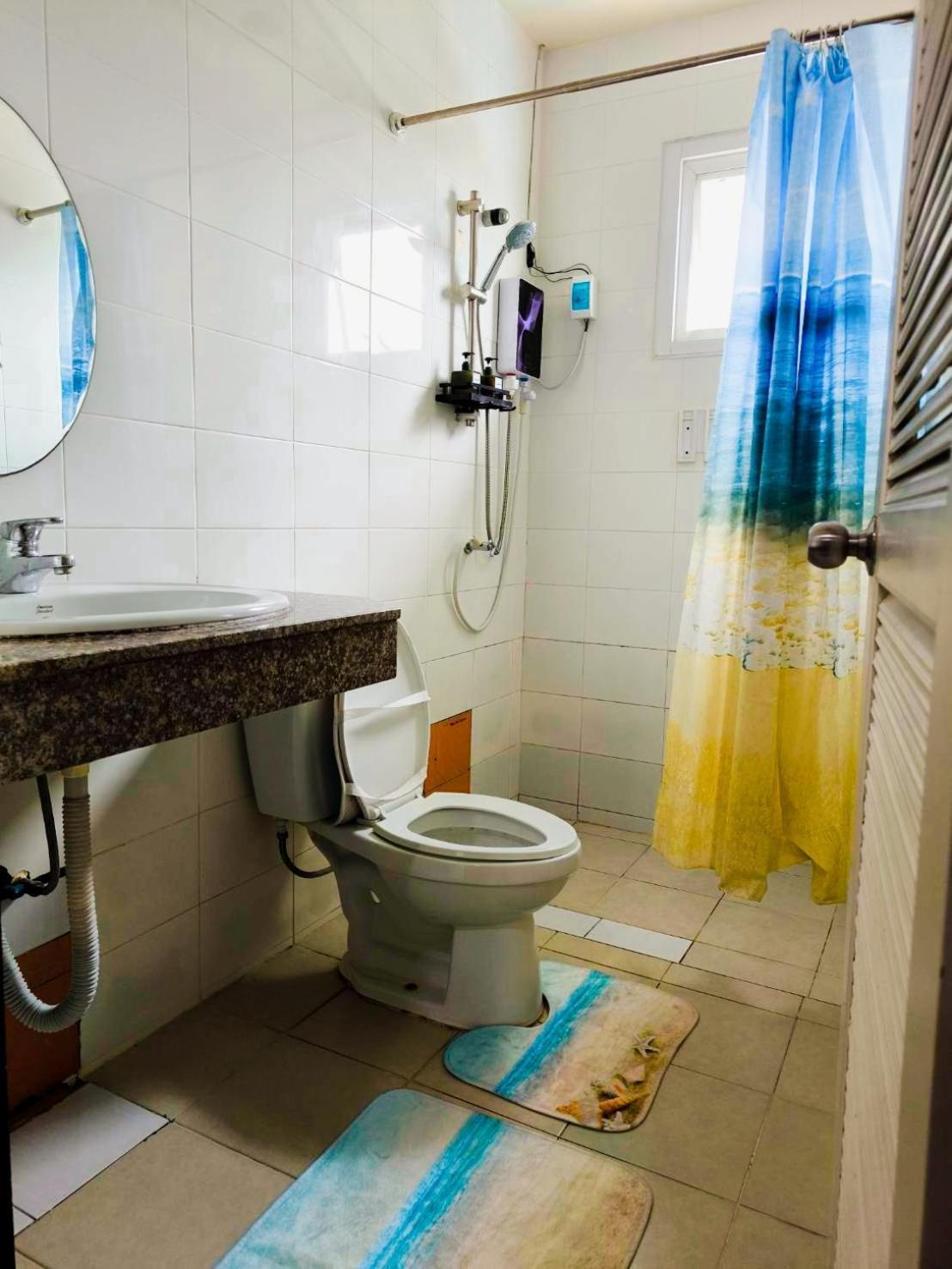 Nai Yang Beach Nu Phuket Airport Resident 1 B&B 객실 사진